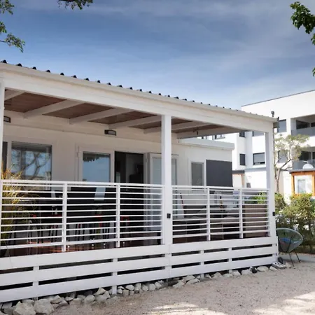 Ferienhaus Mobile Homes Sunrise & Sunset *